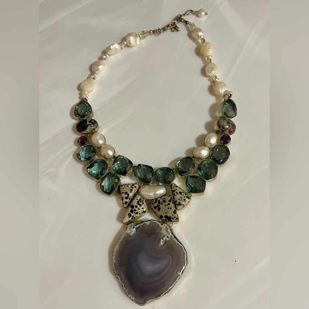 New Lot x 2 stone and pearl necklace  with earrings